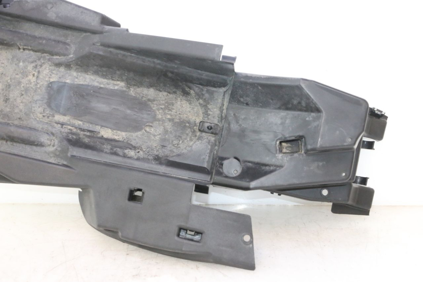 photo de PASE RUEDA TRASERO HONDA XLV VARADERO 125 (2007 - 2012) - Estado de la superficie y material