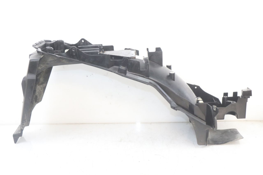 photo de PASO DE RUEDA TRASERO YAMAHA FJR ABS 1300 (2006 - 2012) - Detalles de los puntos de fijación