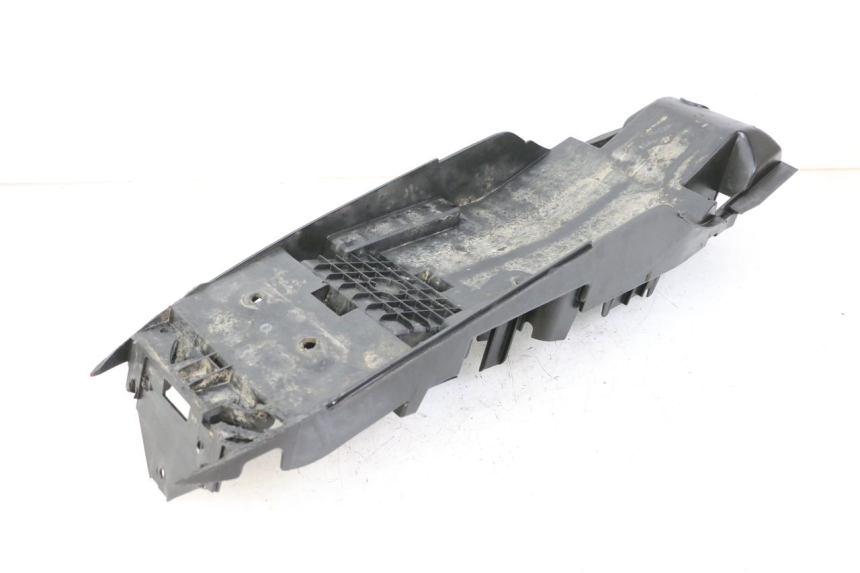 photo de PASE RUEDA TRASERO YAMAHA TZR 50 (2008 - 2016) - Otra vista del artículo