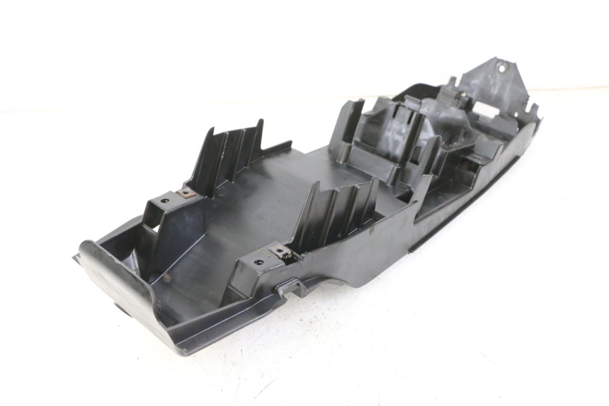 photo de PASE RUEDA TRASERO YAMAHA TZR 50 (2008 - 2016) - Detalles de los puntos de fijación