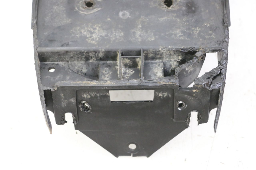 photo de PASE RUEDA TRASERO YAMAHA TZR 50 (2008 - 2016) - Marcados y referencias originales