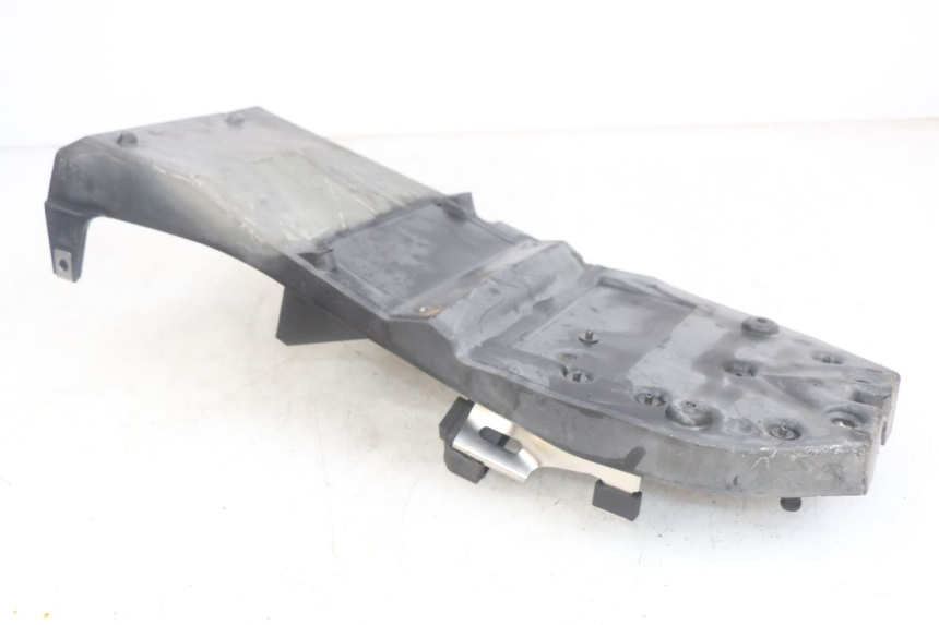 photo de PASO DE RUEDA TRASERO KAWASAKI Z 750 (2007 - 2013) - Primer plano técnico