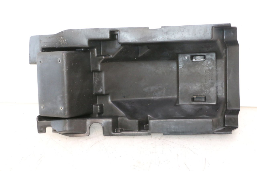 photo de PASO DE RUEDA TRASERO KAWASAKI ZZR 600 (1995 - 2004) - Detalle de la pieza