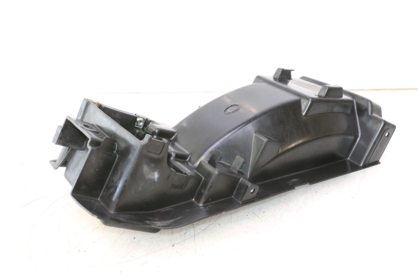 photo de PASO DE RUEDA TRASERO KAWASAKI ZZR 600 (1995 - 2004) - Primer plano técnico