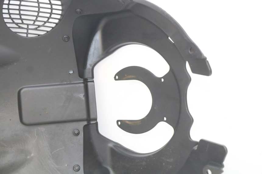 photo de PASO DE RUEDA DELANTERO KYMCO AGILITY CITY 2T 50 (2008 - 2016) - Detalles de los puntos de fijación