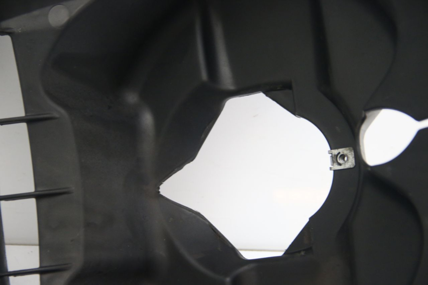 photo de PASO DE RUEDA DELANTERO APRILIA ATLANTIC 500 (2002 - 2003) - Inspección visual detallada