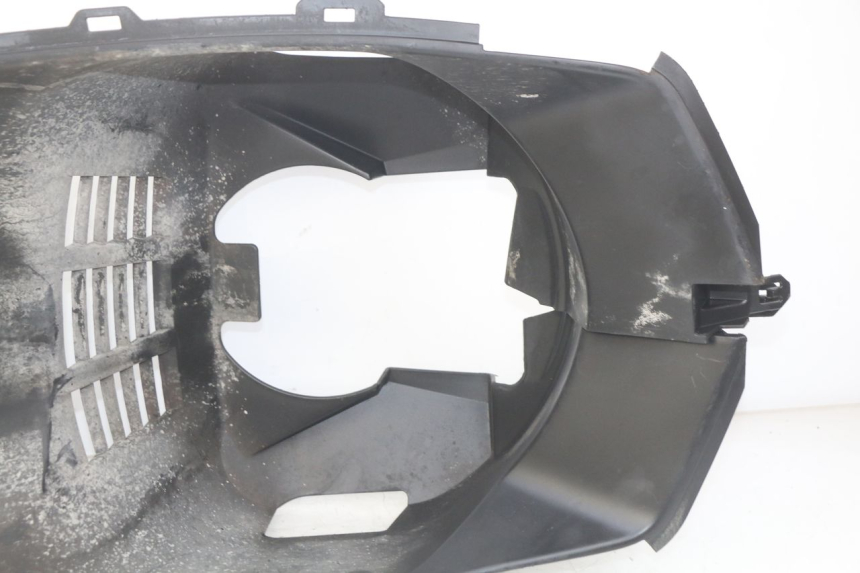 photo de PASO DE RUEDA DELANTERO PEUGEOT CITYSTAR 125 (2011 - 2017) - Detalles de los puntos de fijación