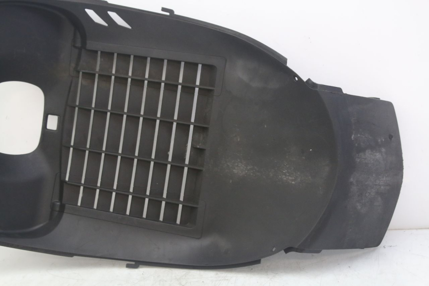 photo de PASE RUEDA DELANTERO PEUGEOT GEOPOLIS RS 125 (2007 - 2009) - Otra perspectiva