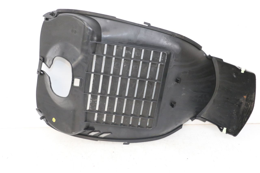 photo de PASE RUEDA DELANTERO PEUGEOT GEOPOLIS RS 125 (2007 - 2009) - Zoom estado de uso