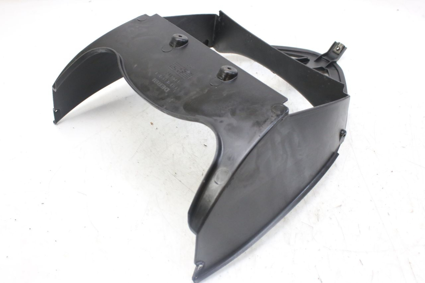 photo de PASO DE RUEDA DELANTERO DERBI GPR 50 (2004 - 2009) - Otra perspectiva