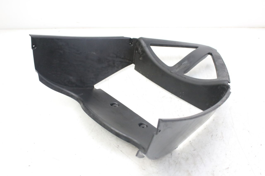 photo de PASO DE RUEDA DELANTERO DERBI GPR 50 (2004 - 2009) - Estado de la superficie y material