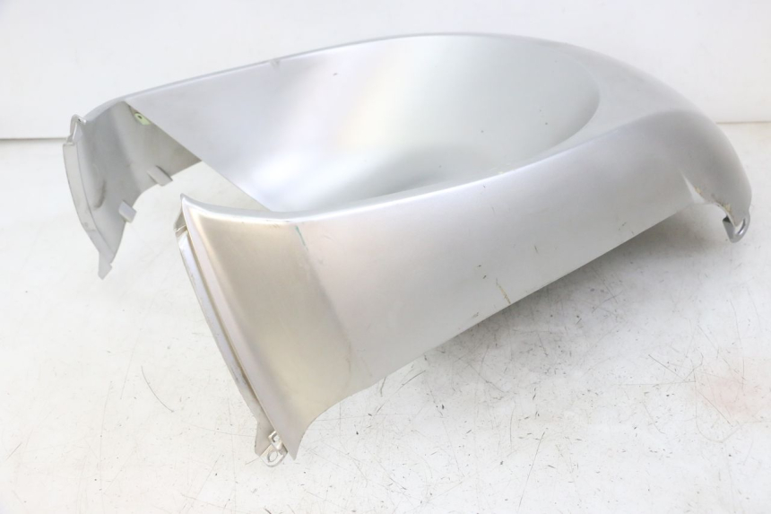 photo de PASO DE RUEDA DELANTERO PEUGEOT KISBEE 2T 50 (2018 - 2022) - Estado de la superficie y material