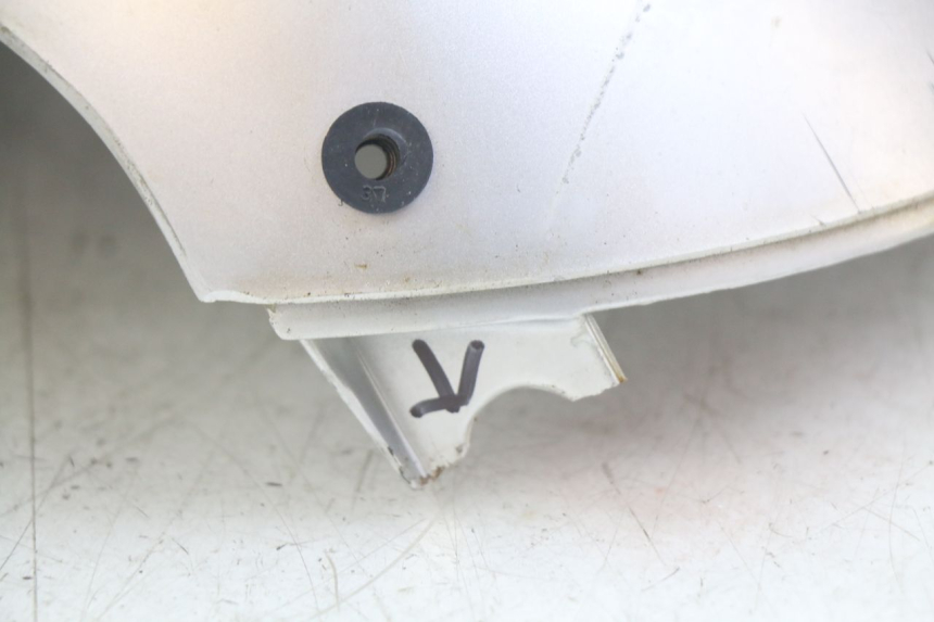 photo de PASO DE RUEDA DELANTERO PEUGEOT KISBEE 4T 50 (2018 - 2022) - Estado de la superficie y material