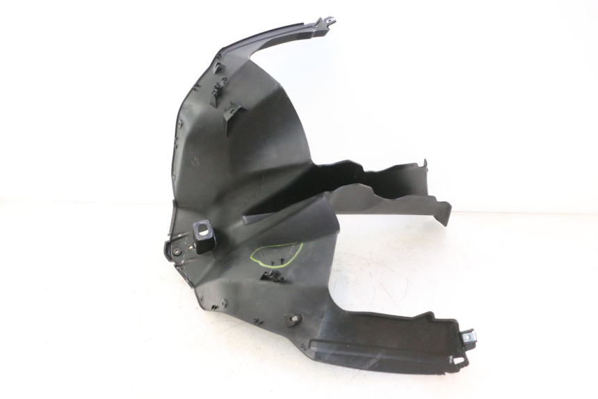 photo de PASE RUEDA DELANTERO PIAGGIO MP3 HPE 530 (2022 - 2026) - Otra perspectiva