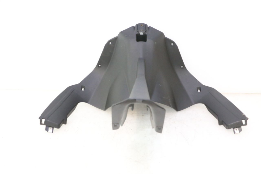 photo de PASE RUEDA DELANTERO PIAGGIO MP3 HPE 530 (2022 - 2026) - Detalles de los puntos de fijación