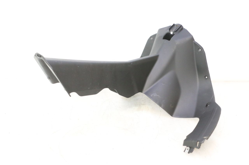 photo de PASE RUEDA DELANTERO PIAGGIO MP3 HPE 530 (2022 - 2026) - Estado de la superficie y material