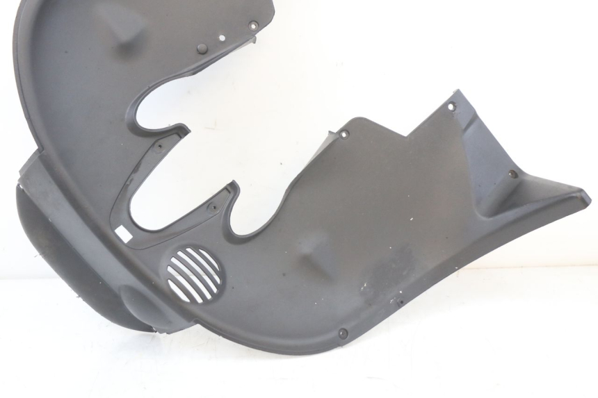 photo de PASO DE RUEDA DELANTERO PIAGGIO MP3 LT 400 (2007 - 2012) - Primer plano técnico