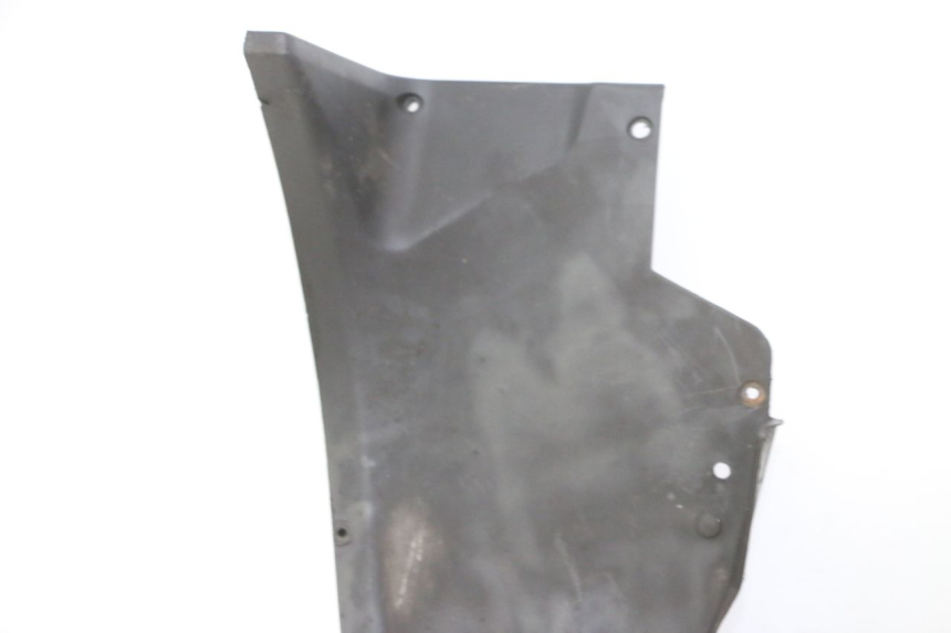 photo de PASE RUEDA DELANTERO PIAGGIO MP3 RL 250 (2006 - 2010) - Características distintivas