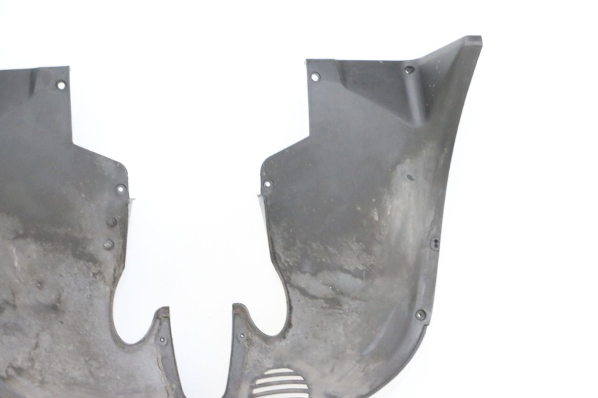 photo de PASE RUEDA DELANTERO PIAGGIO MP3 500 (2016 - 2018) - Estado de la superficie y material