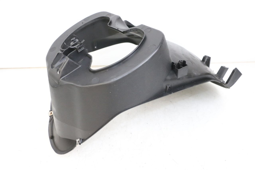 photo de PASO DE RUEDA DELANTERO PIAGGIO NEW TYPHOON 50 (2018 - 2021) - Primer plano técnico