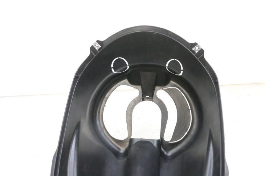 photo de PASE RUEDA DELANTERO JM MOTORS SANTANA EVO 50 (2024 - 2026) - Primer plano técnico