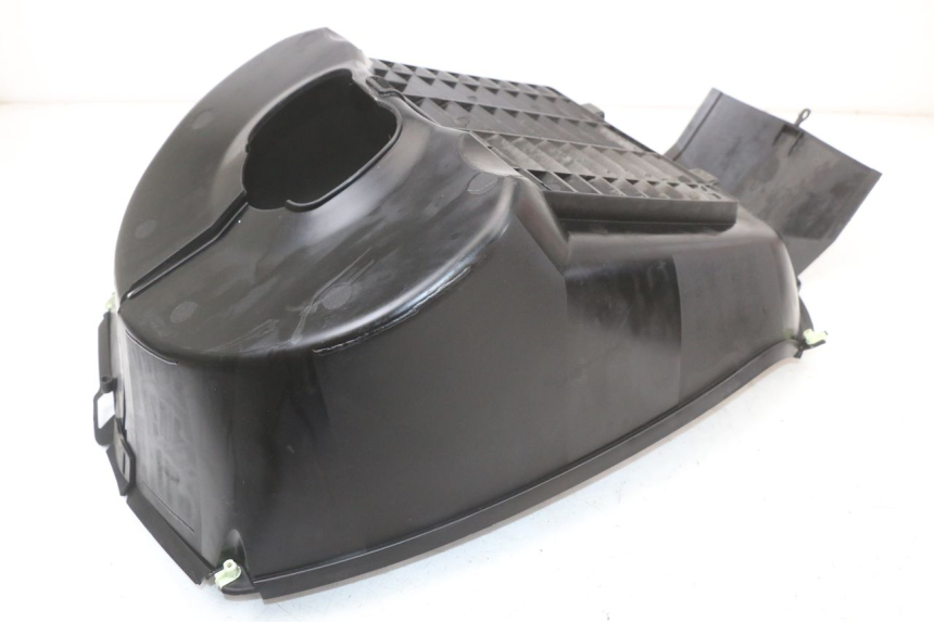 photo de PASE RUEDA DELANTERO PEUGEOT SATELIS 125 (2010 - 2012) - Detalle de la pieza