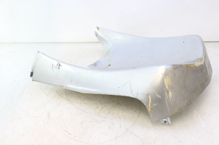 photo de PASE RUEDA DELANTERO HONDA SH 125 (2001 - 2003) - Primer plano técnico