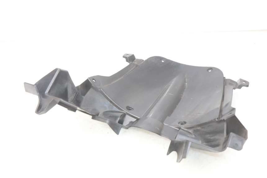 photo de PASO DE RUEDA DELANTERO SUZUKI SIXTEEN 125 (2008 - 2010) - Otra perspectiva