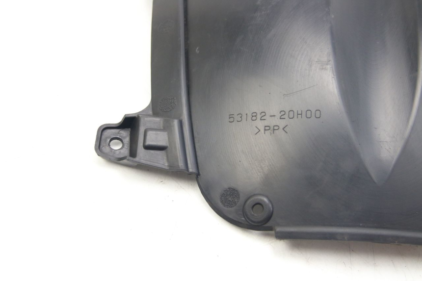 photo de PASO DE RUEDA DELANTERO SUZUKI SIXTEEN 125 (2008 - 2010) - Estado de la superficie y material