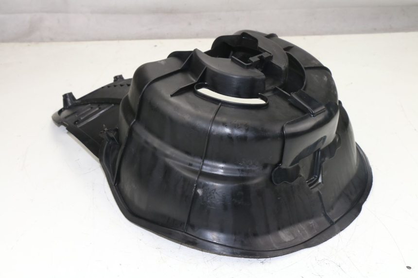 photo de PASE RUEDA DELANTERO MBK SKYLINER 125 (1998 - 2001) - Otra perspectiva