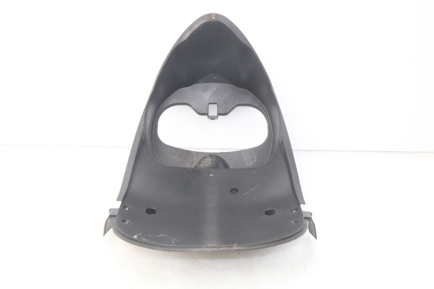 photo de PASO DE RUEDA DELANTERO APRILIA SR 2T 50 (2012 - 2017) - Detalles de los puntos de fijación