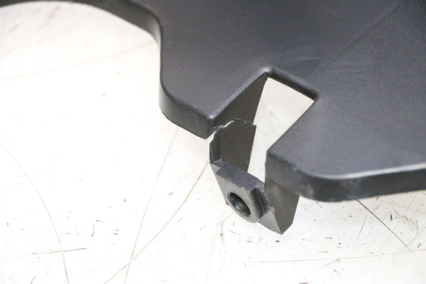photo de PASE RUEDA DELANTERO APRILIA SR MOTARD 50 (2012 - 2018) - Detalle de la pieza