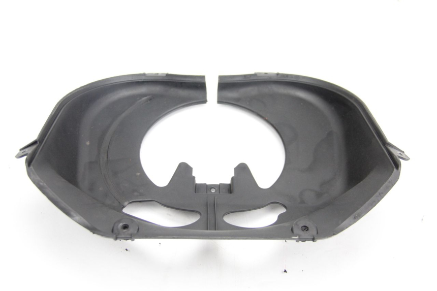 photo de PASE RUEDA DELANTERO PEUGEOT STREETZONE 2T 50 (2014 - 2019) - Otra perspectiva