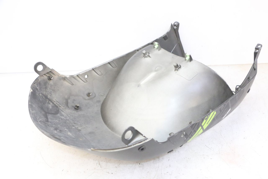 photo de PASE RUEDA DELANTERO PEUGEOT STREETZONE I NAKED 2T 50 (2018 - 2020) - Primer plano técnico