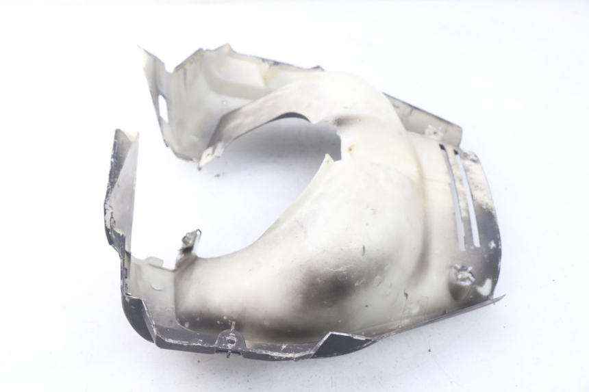 photo de PASO DE RUEDA DELANTERO MBK STUNT NAKED 50 (2004 - 2018) - Primer plano técnico