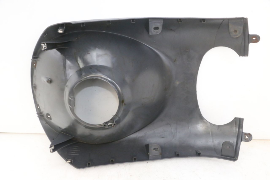 photo de PASE RUEDA DELANTERO PIAGGIO SUPER LX 125 (2000 - 2003) - Primer plano técnico