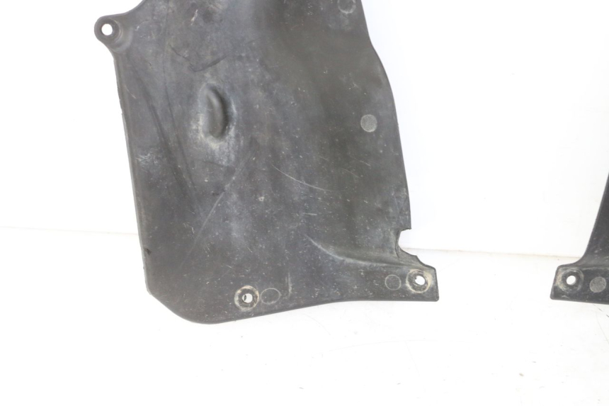 photo de PASE RUEDA DELANTERO YAMAHA YFM GRIZZLY 550 (2008 - 2015) - Detalles de los puntos de fijación