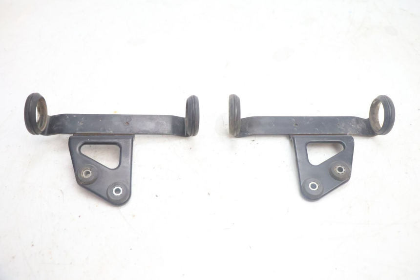 photo de FARO SOPORTES SUZUKI DR S 600 (1985 - 1989) - Vista principal