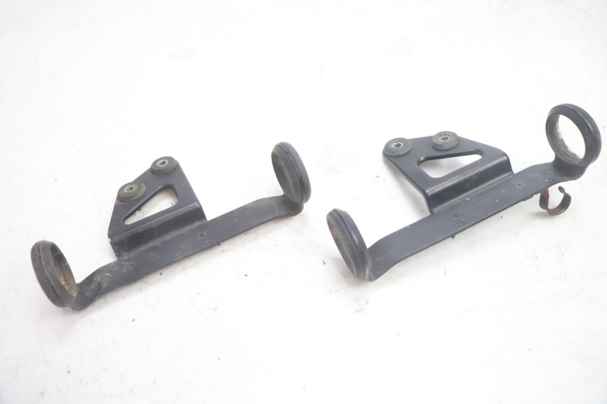 photo de FARO SOPORTES SUZUKI DR S 600 (1985 - 1989) - Estado de la superficie y material