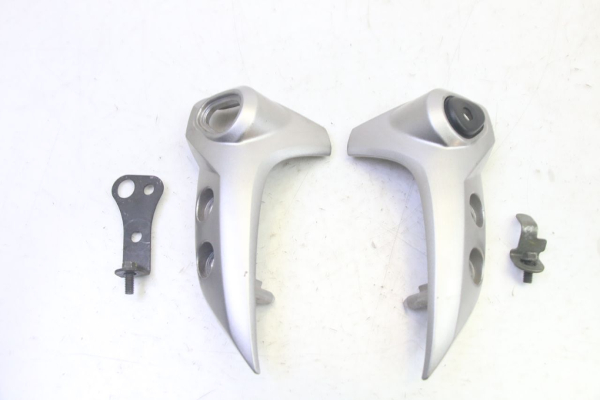 photo de PATILLA DE FARO YAMAHA FZ6 N FAZER 600 (2004 - 2006) - Vista principal