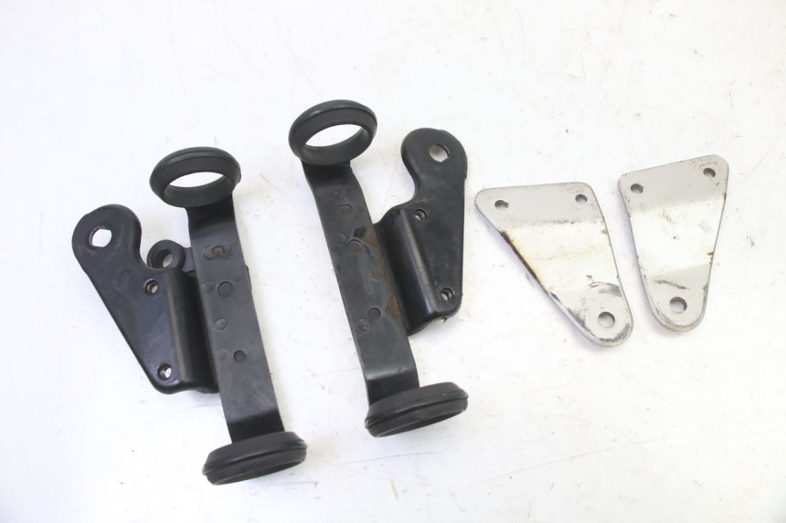 photo de FARO SOPORTES SUZUKI GS GSE 500 (2001 - 2003) - Vista principal