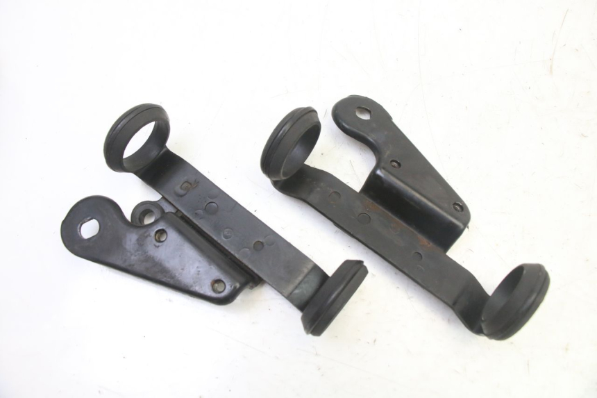 photo de FARO SOPORTES SUZUKI GS GSE 500 (2001 - 2003) - Zoom estado de uso