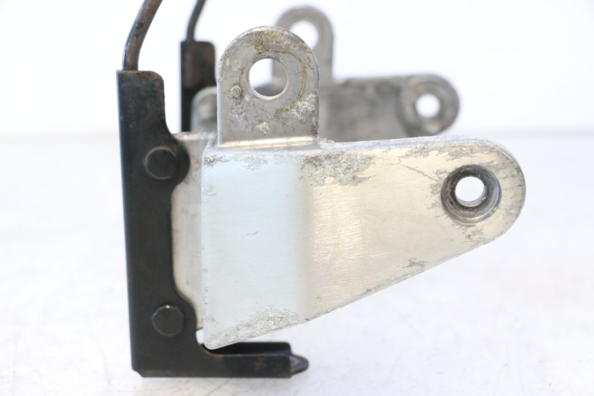 photo de FARO SOPORTES YAMAHA XJR 1300 (1998 - 2002) - Recambio usado revisado