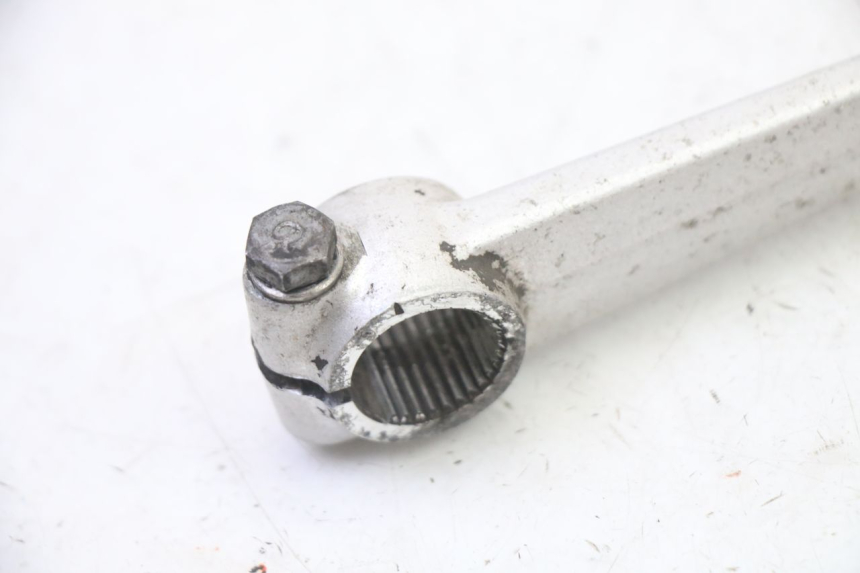 photo de PEDAL DE FRENO YAMAHA FJR ABS 1300 (2006 - 2012) - Detalle de la pieza