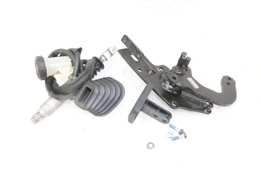 photo de PEDAL FRENO PIAGGIO IE MP3 YOURBAN 300 (2011 - 2016) - Vista principal