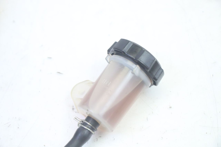 photo de PEDAL FRENO PIAGGIO MP3 HPE 350 (2018 - 2020) - Primer plano técnico