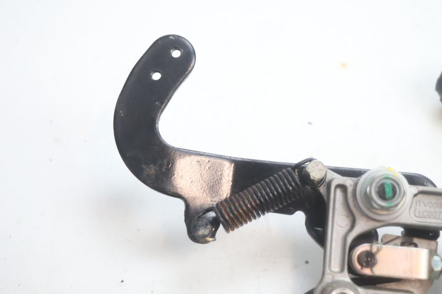 photo de PEDAL FRENO PIAGGIO MP3 HPE 530 (2022 - 2026) - Zoom estado de uso
