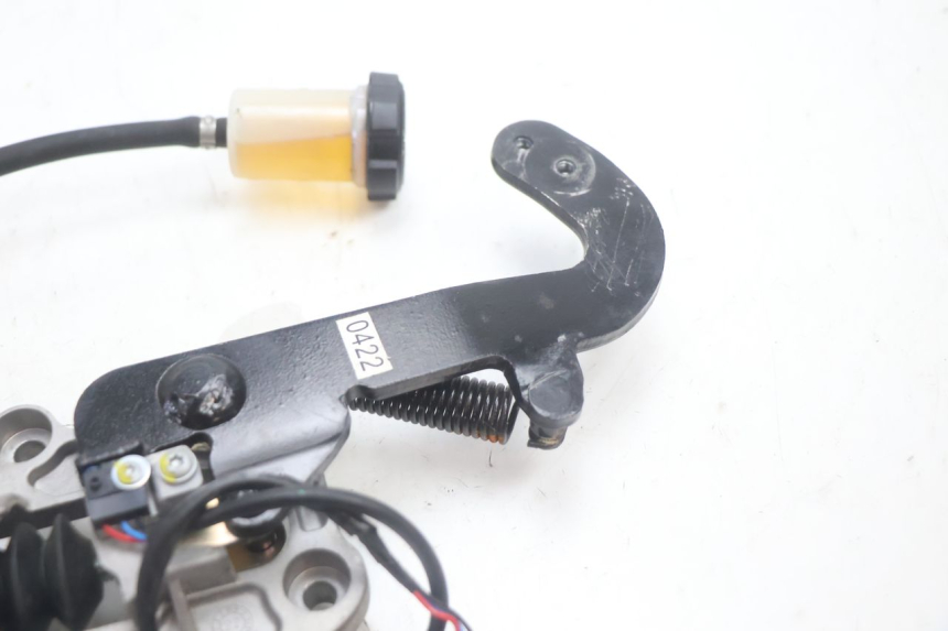 photo de PEDAL FRENO PIAGGIO MP3 HPE 530 (2022 - 2026) - Marcados y referencias originales