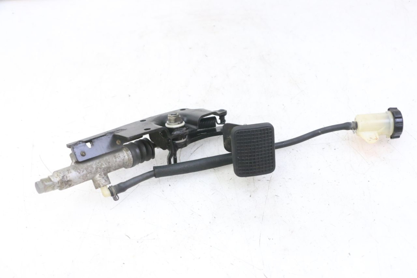 photo de PEDAL FRENO PIAGGIO MP3 LT 300 (2010 - 2016) - Estado de la superficie y material
