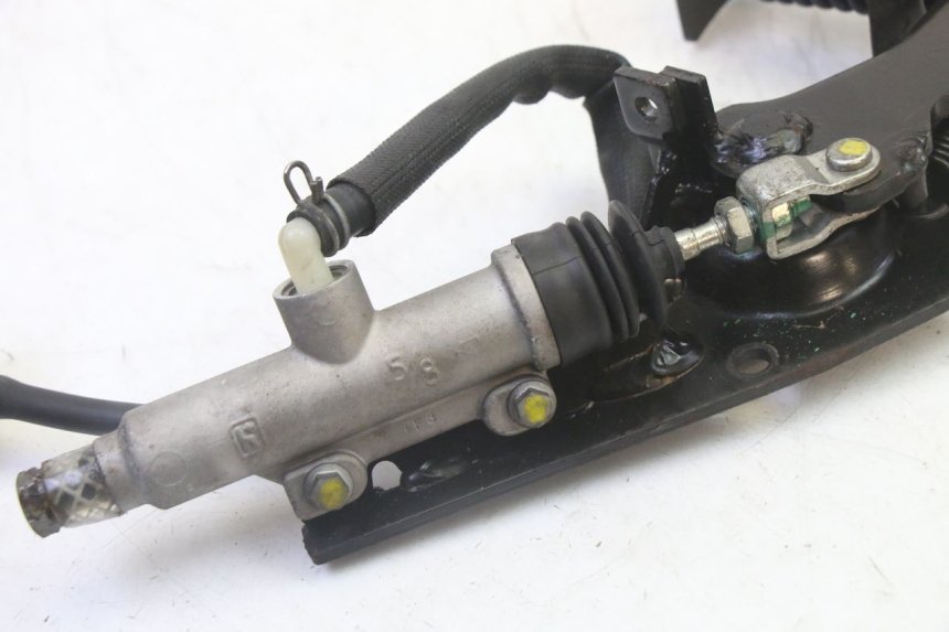photo de PEDAL DE FRENO PIAGGIO MP3 LT 300 (2010 - 2016) - Detalle de la pieza